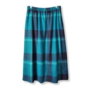 Vintage 70s Women Blue Tartan Plaid Pleat Midi Skirt USA Preppy Retro Classic